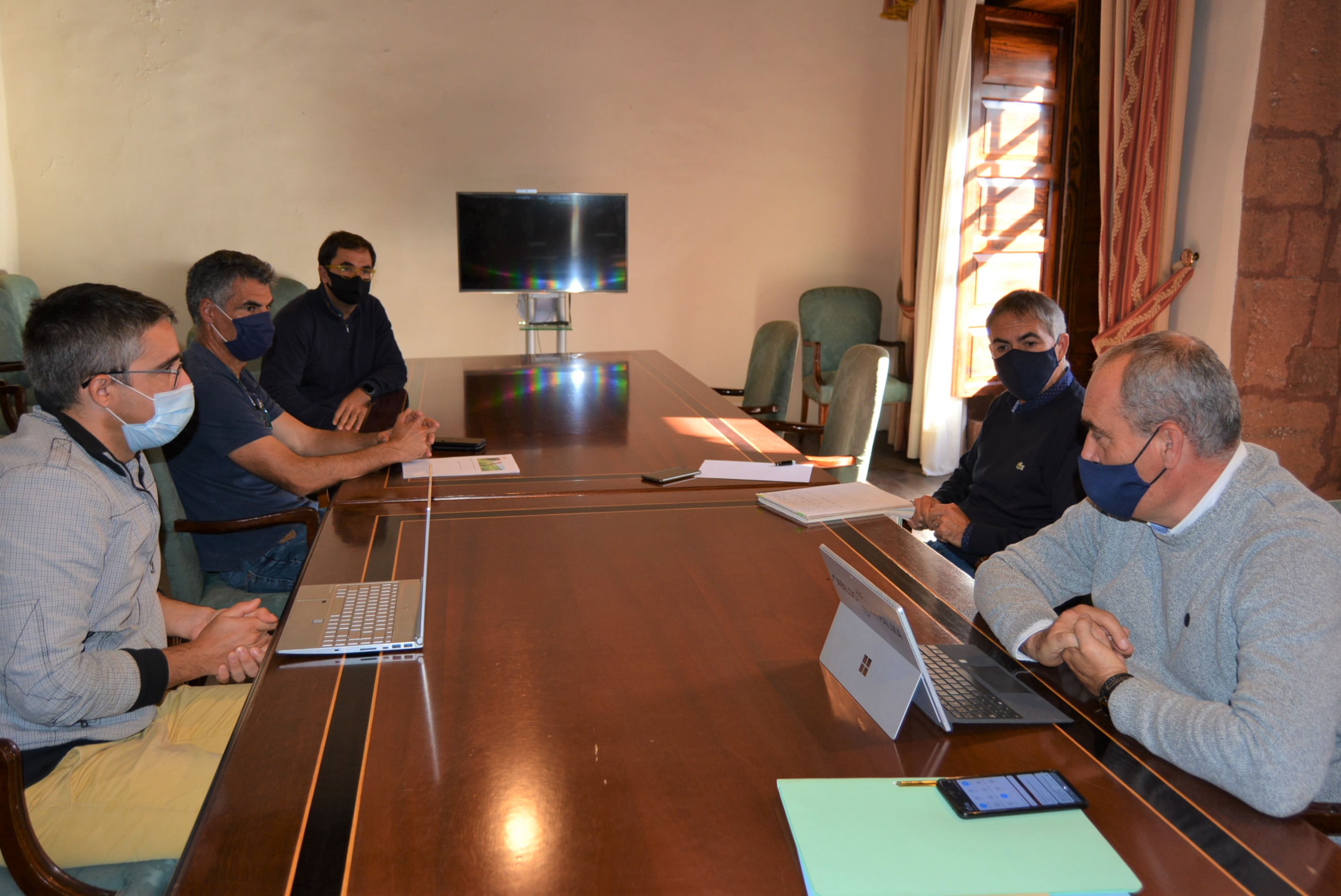 Renunión gonzalo Pascual