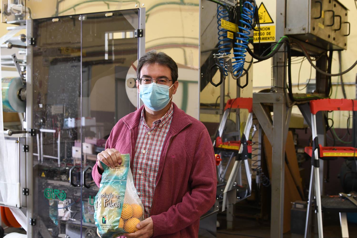 La Central Hortofrutícola incorpora una nueva enmalladora para potenciar los cultivos de medianías en La Palma