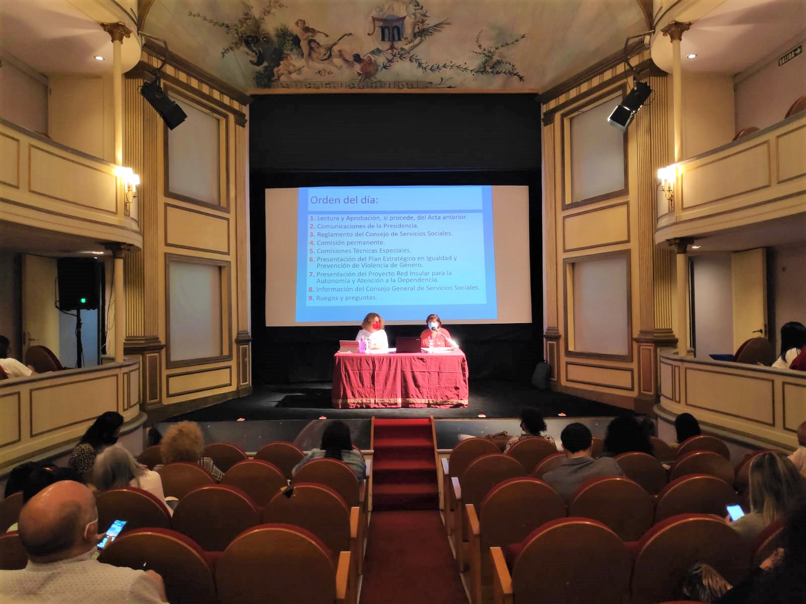 El Cabildo celebra el primer Consejo de Servicios Sociales del año