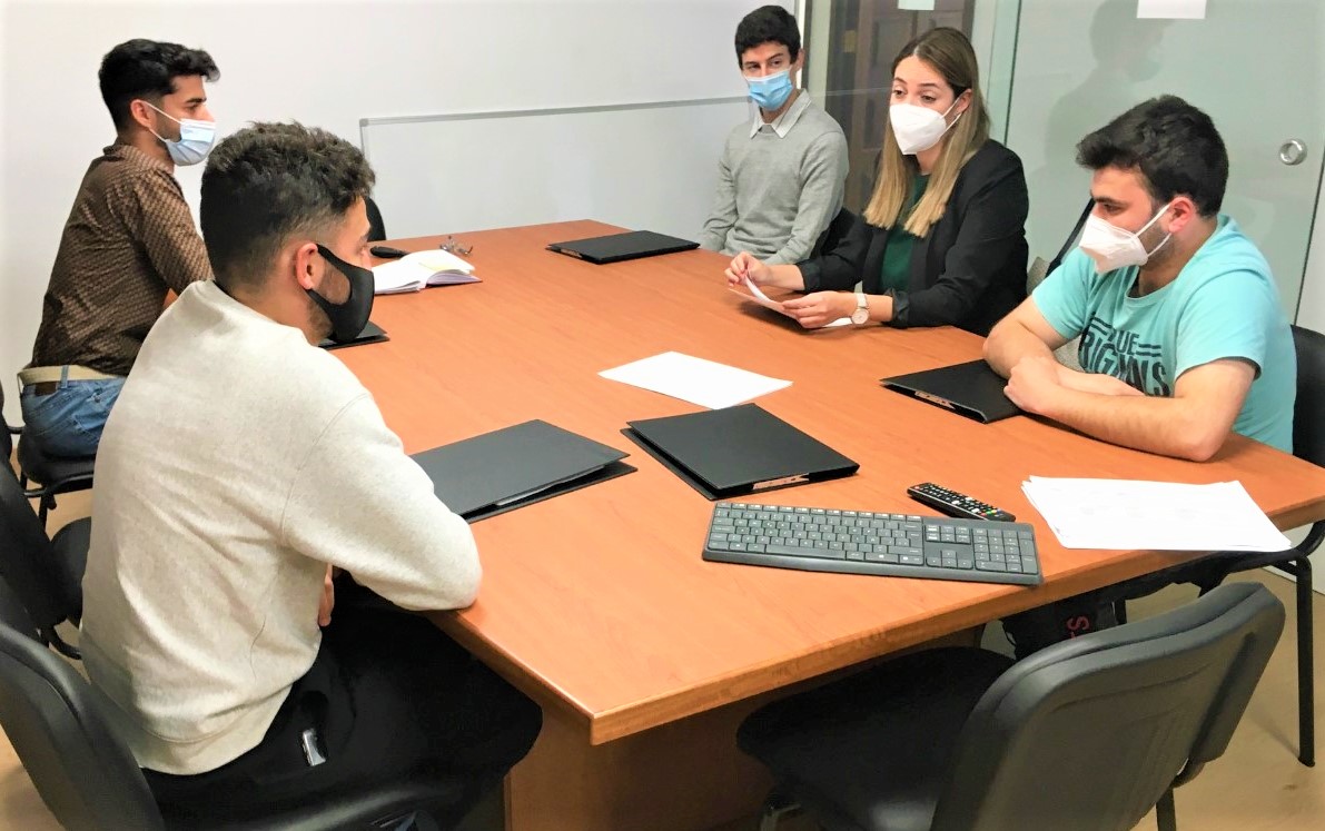 Estudiantes de la Escuela de Capacitación Agraria de Los Llanos de Aridane realizan prácticas en distintas unidades del Servicio de Medio Ambiente 