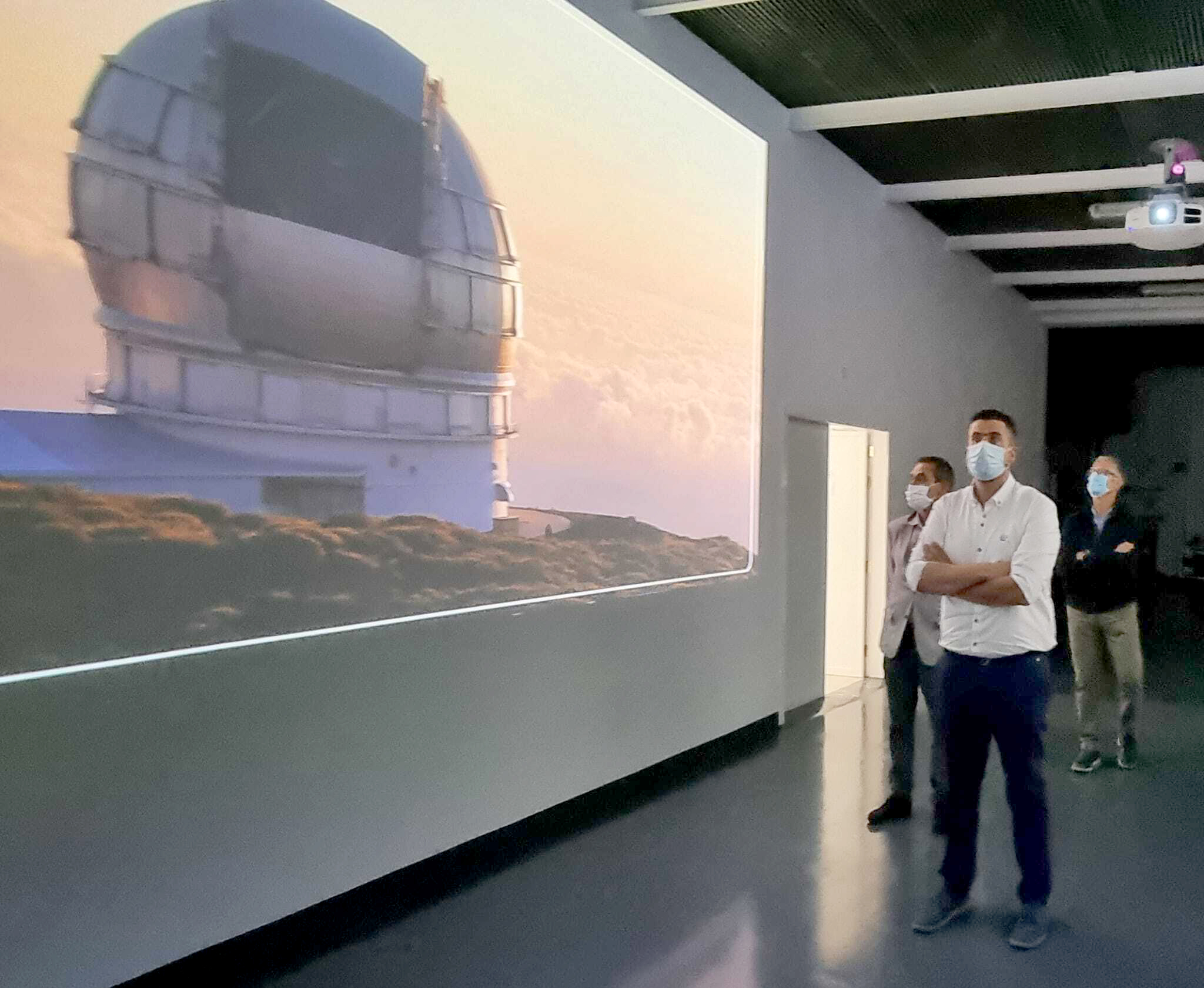 El Cabildo licita las obras para dotar de energía eléctrica al Centro de Visitantes del Roque de Los Muchachos