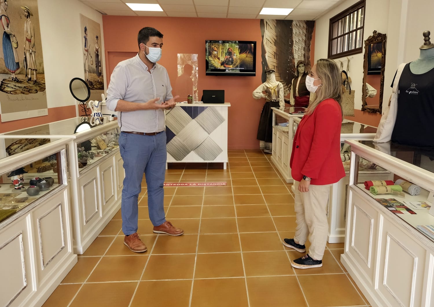 El Área de Artesanía del Cabildo rehabilita el Centro de Exposición y Venta de Villa de Mazo