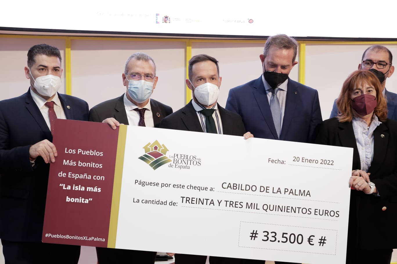 La Asociación Los Pueblos Más Bonitos de España dona 33.500 euros a las personas afectadas por el volcán 