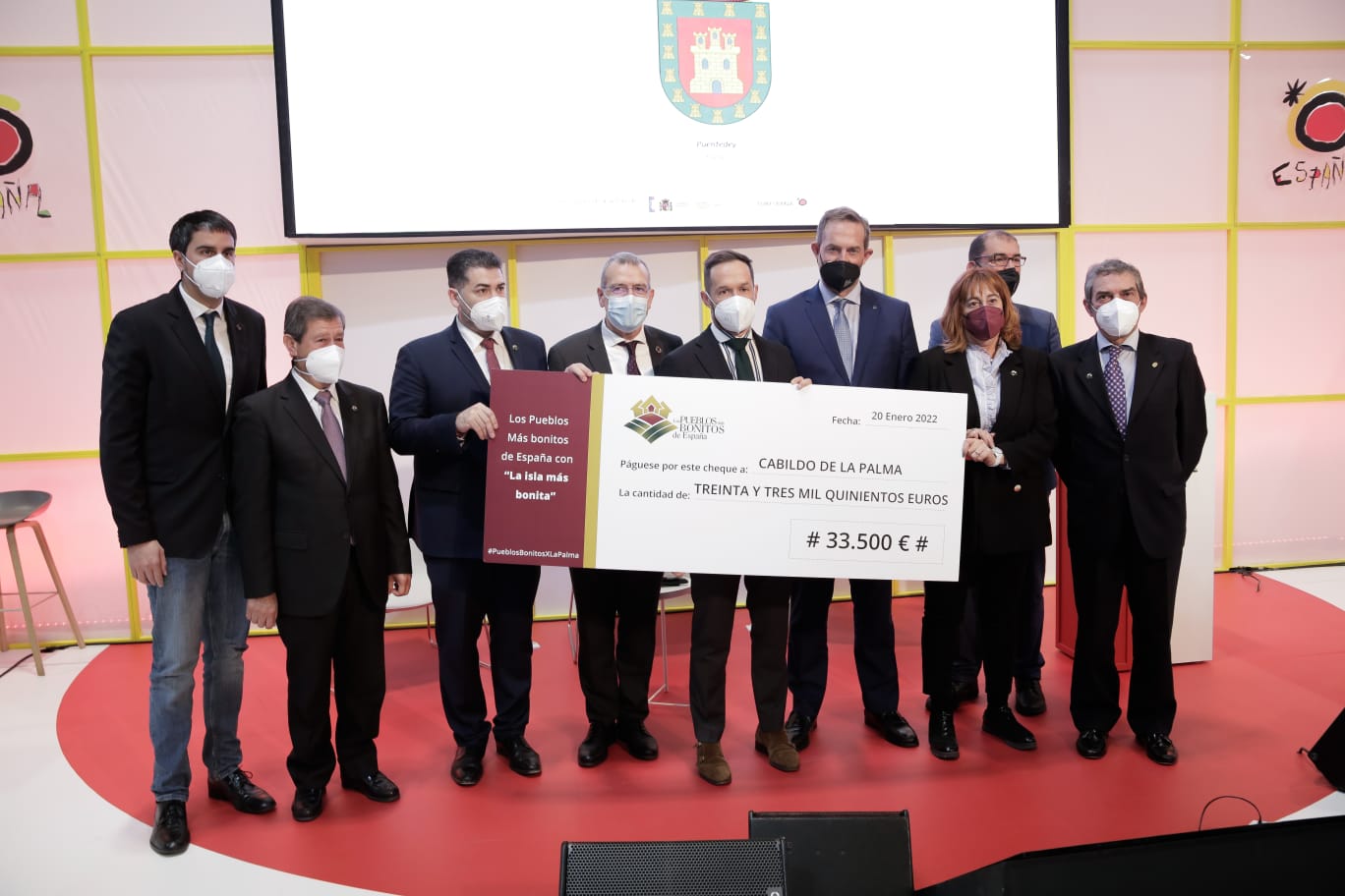 La Asociación Los Pueblos Más Bonitos de España dona 33.500 euros a las personas afectadas por el volcán 