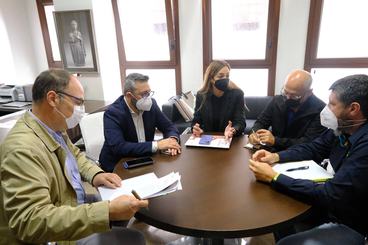 Medio Ambiente, Gobierno de Canarias y Reserva de la Biosfera coordinan acciones para la reconstrucción de La Palma 