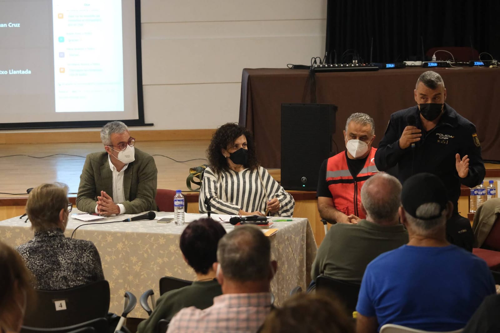 Alrededor de 300 personas participan en los encuentros vecinales promovidos por ‘Revivir el Valle’ 