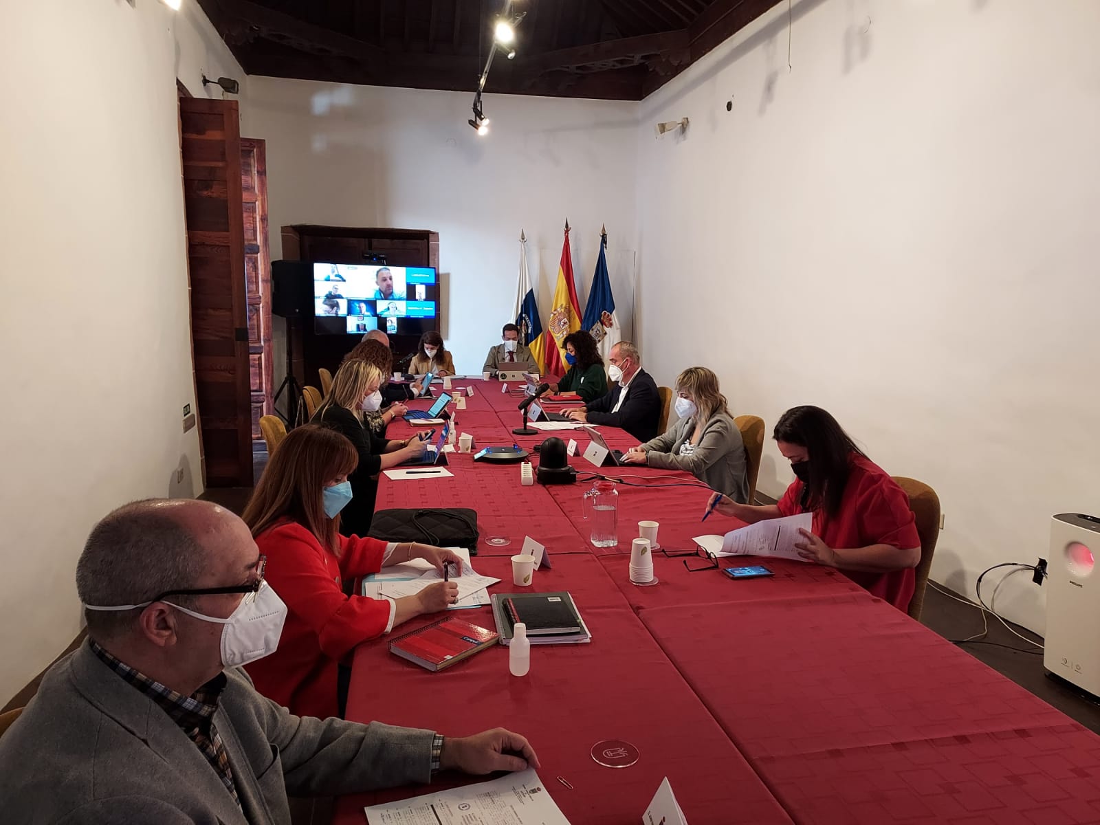 El Cabildo aprueba una declaración institucional de apoyo a la lucha contra el cáncer