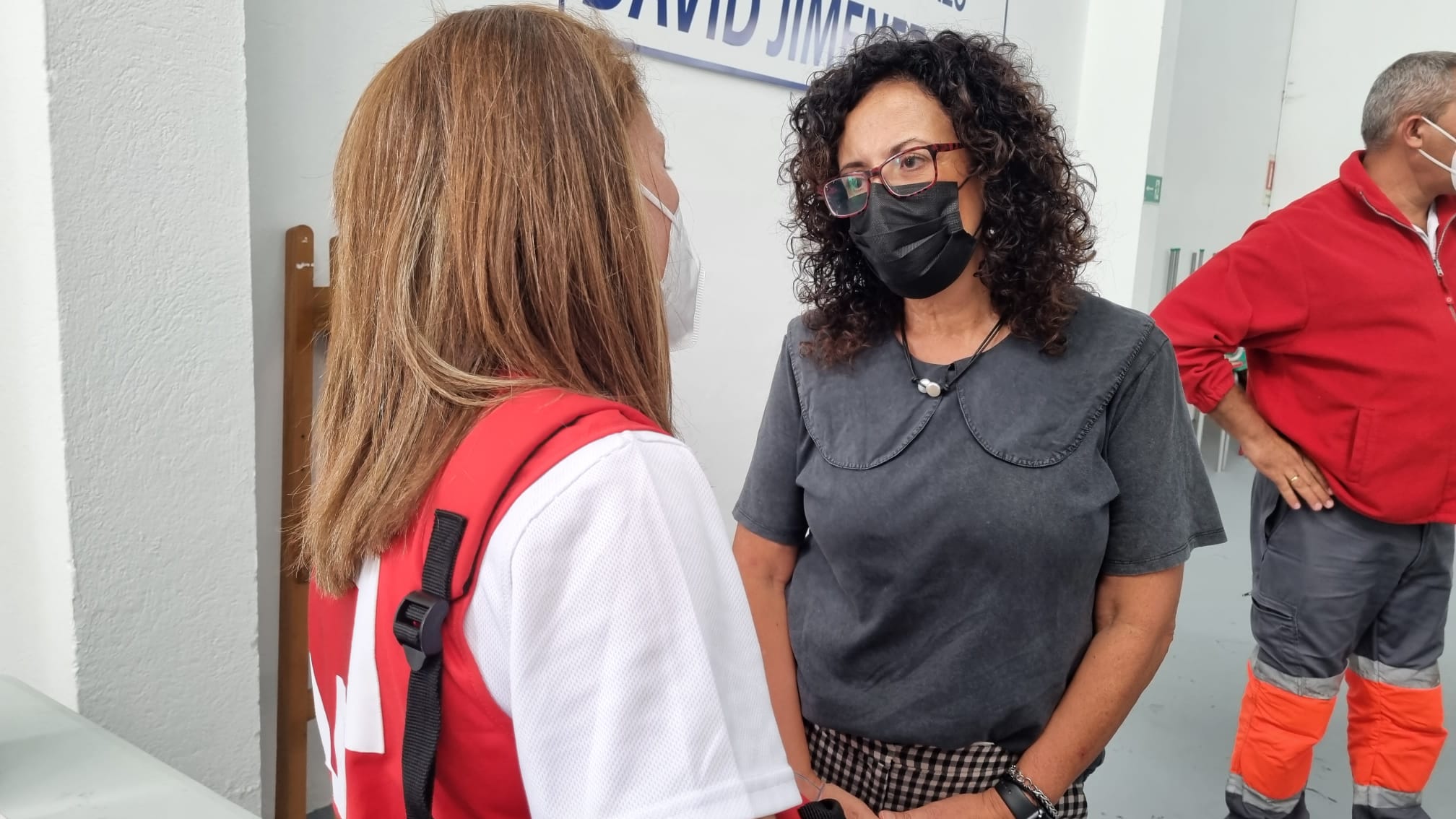 El Cabildo coordina el acceso a viviendas y  establecimientos de Puerto Naos de forma controlada y segura