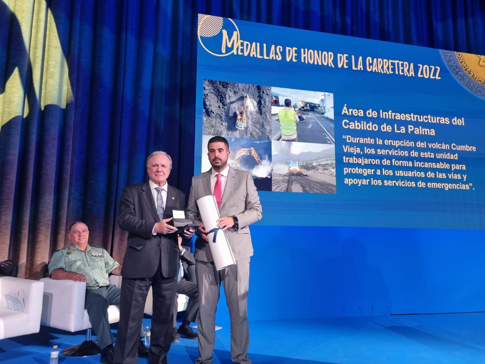 La Asociación Española de la Carretera  distingue al Área de Infraestructuras del Cabildo de La Palma con la Medalla de Honor por su labor en la emergencia volcánica 
