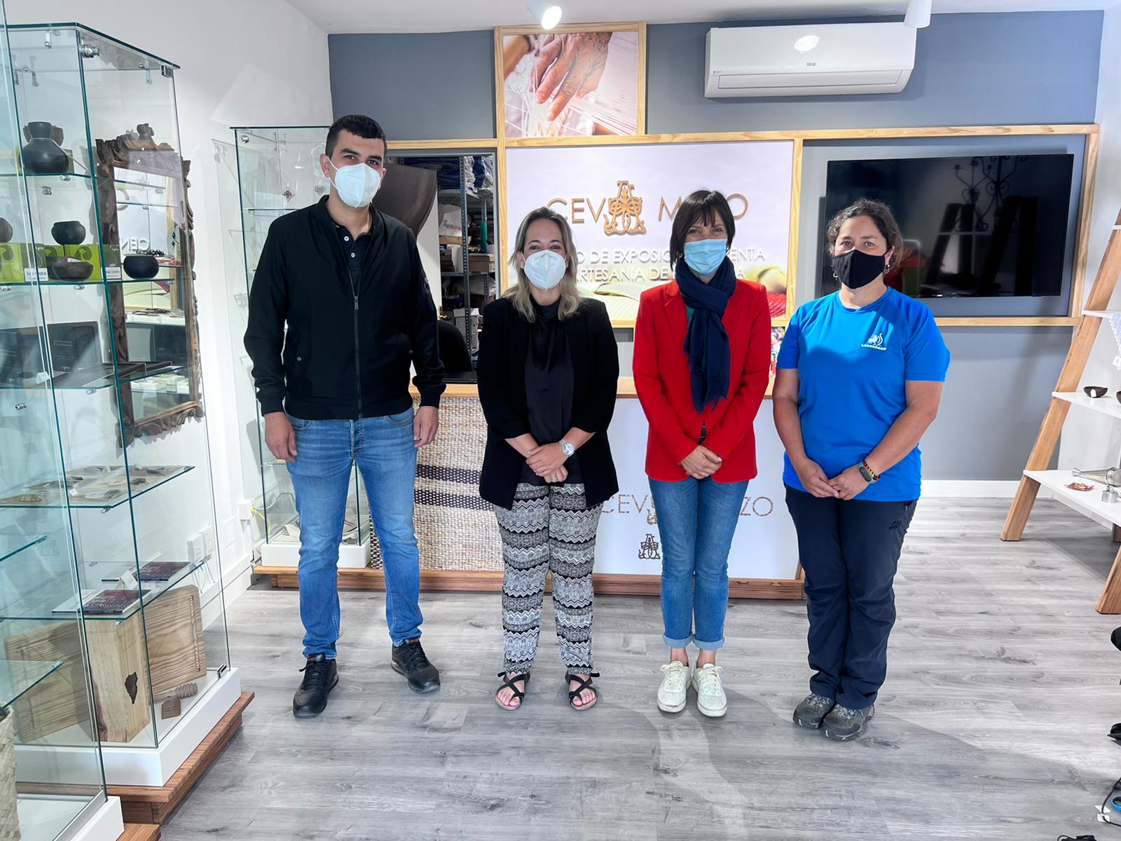 El Cabildo elimina las barreras auditivas en la Escuela Insular de Música y el Centro de Venta de Artesanía de Mazo