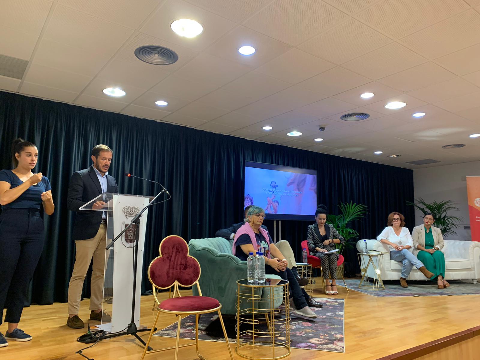 El Cabildo se suma a la campaña ‘Dale un like a la salud mental’