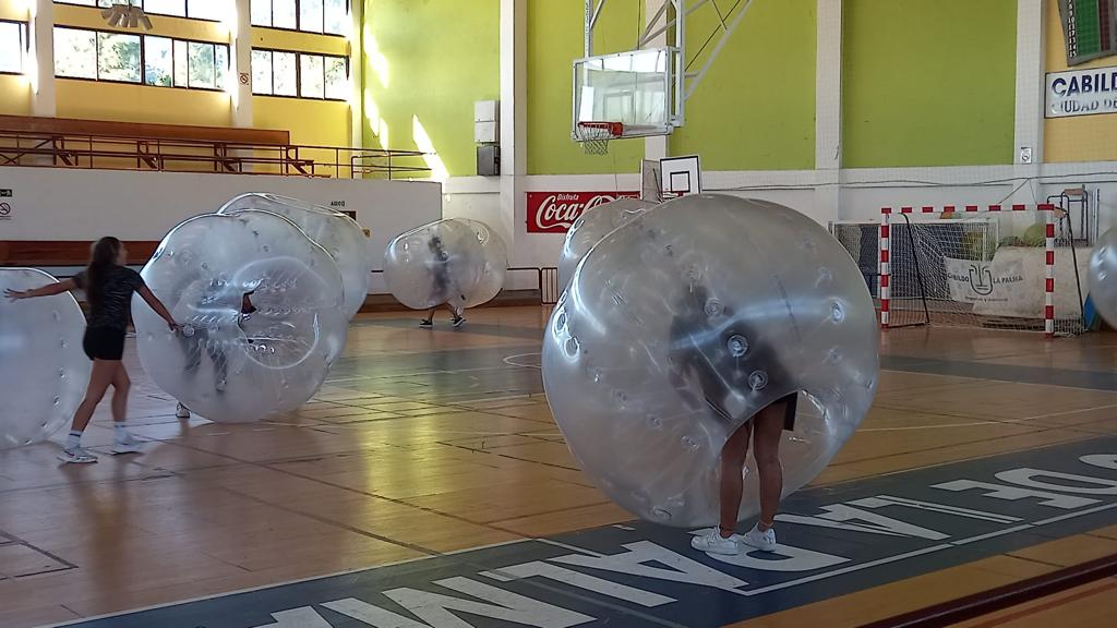 El Cabildo da a conocer las instalaciones de la Ciudad Deportiva de Miraflores entre los centros educativos de la Isla 
