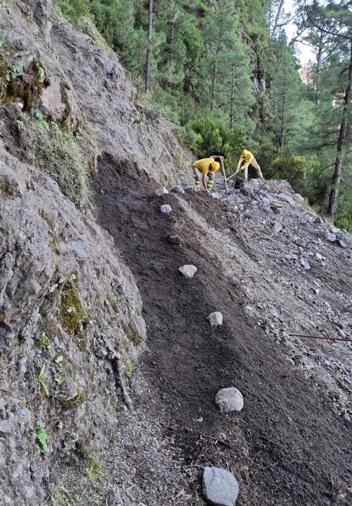 Medio Ambiente reabre la totalidad del sendero de Marcos y Cordero tras concluir las labores de mantenimiento