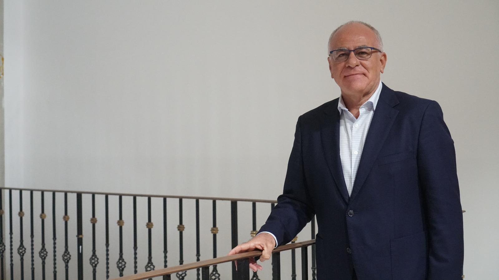 Más de 400 trabajadores afectados por el volcán se benefician de los bonos al combustible 