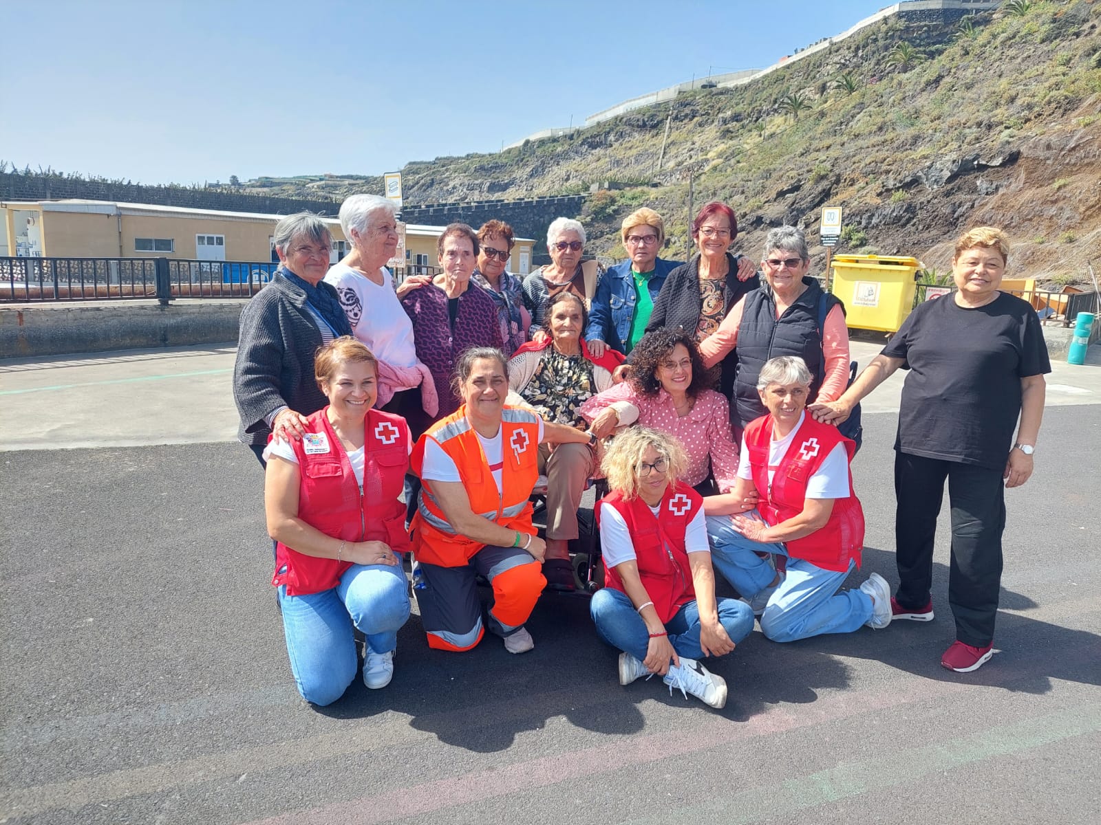 Más de 60 personas conocen de primera mano el trabajo y las instalaciones del Cabildo de La Palma 