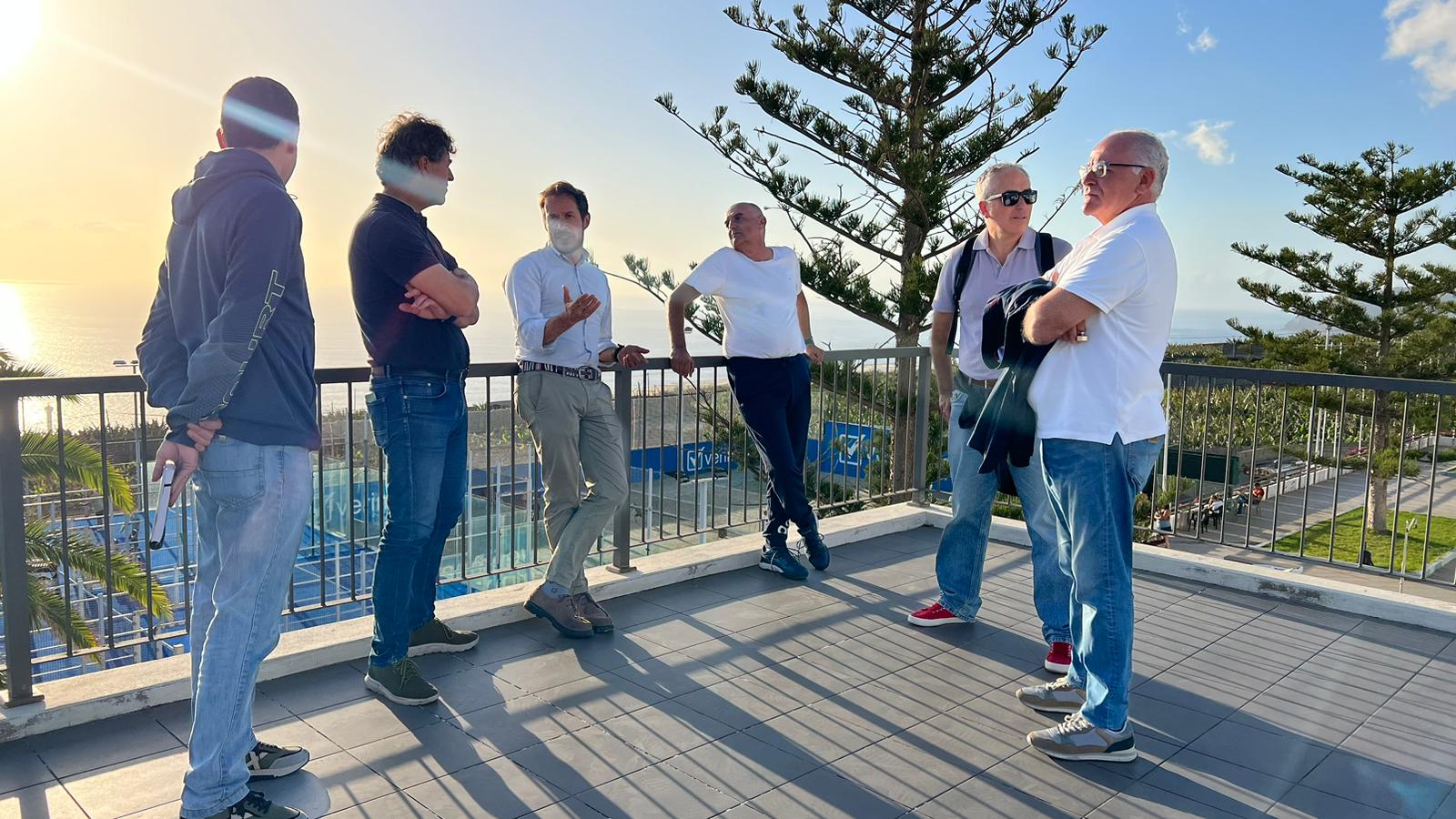 El Cabildo modifica mediante energías eficientes y sostenibles la luminaria de instalaciones deportivas de la Isla