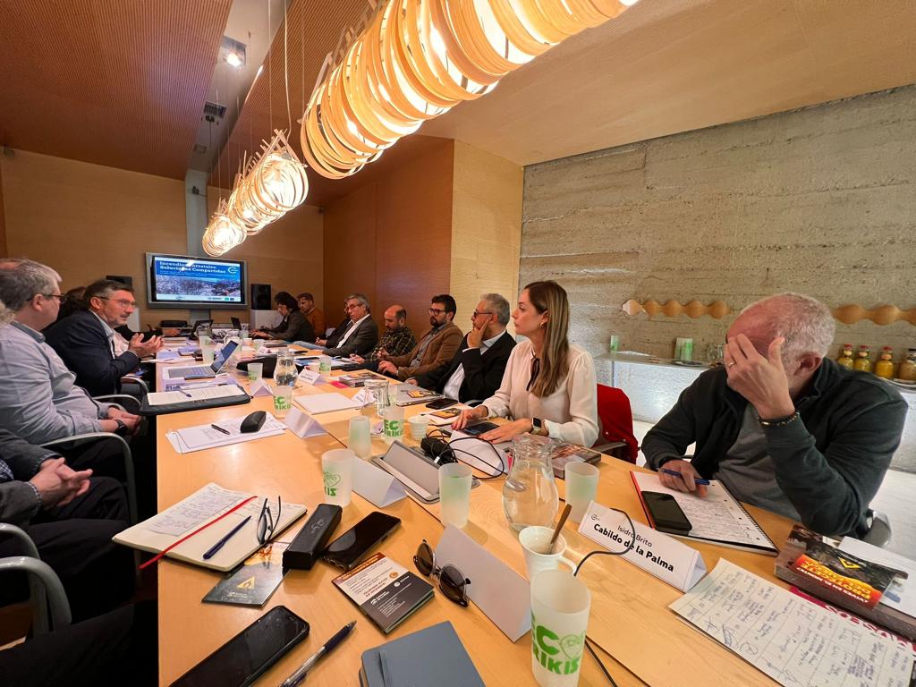 La Palma comparte su modelo de prevención y extinción de incendios en un congreso nacional 