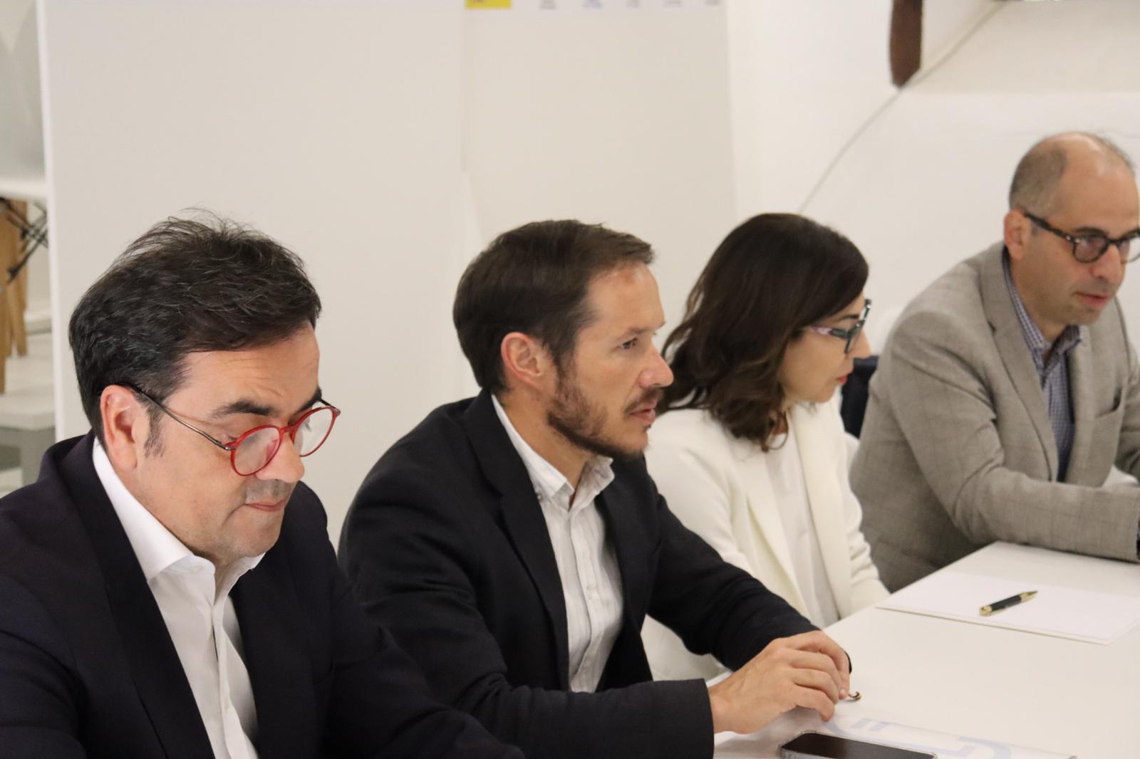 Zapata insiste a la secretaria de Estado de Turismo que se ejecute el Plan Renace de Turismo