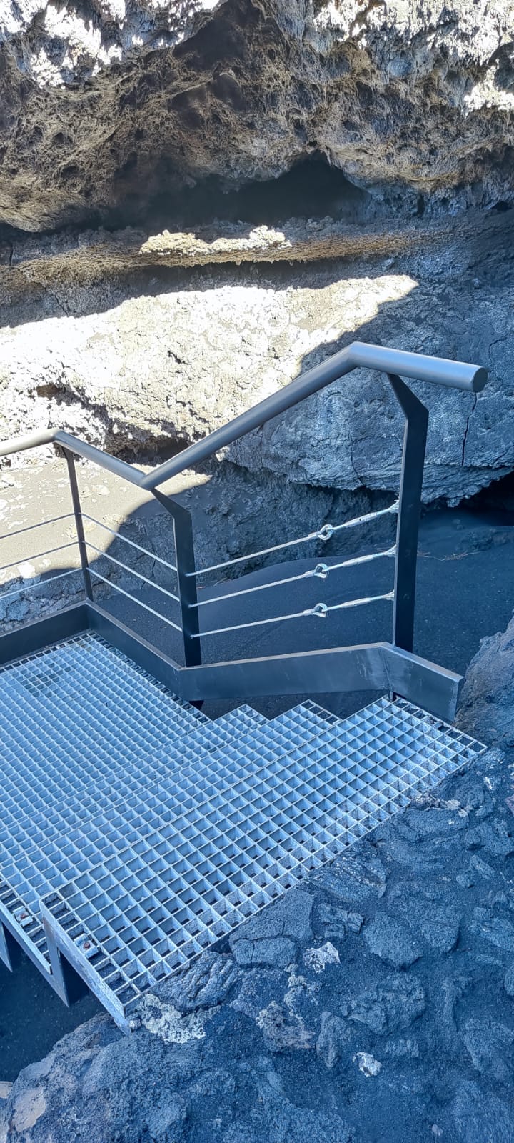 Tubo volcánico Cueva de las Palomas