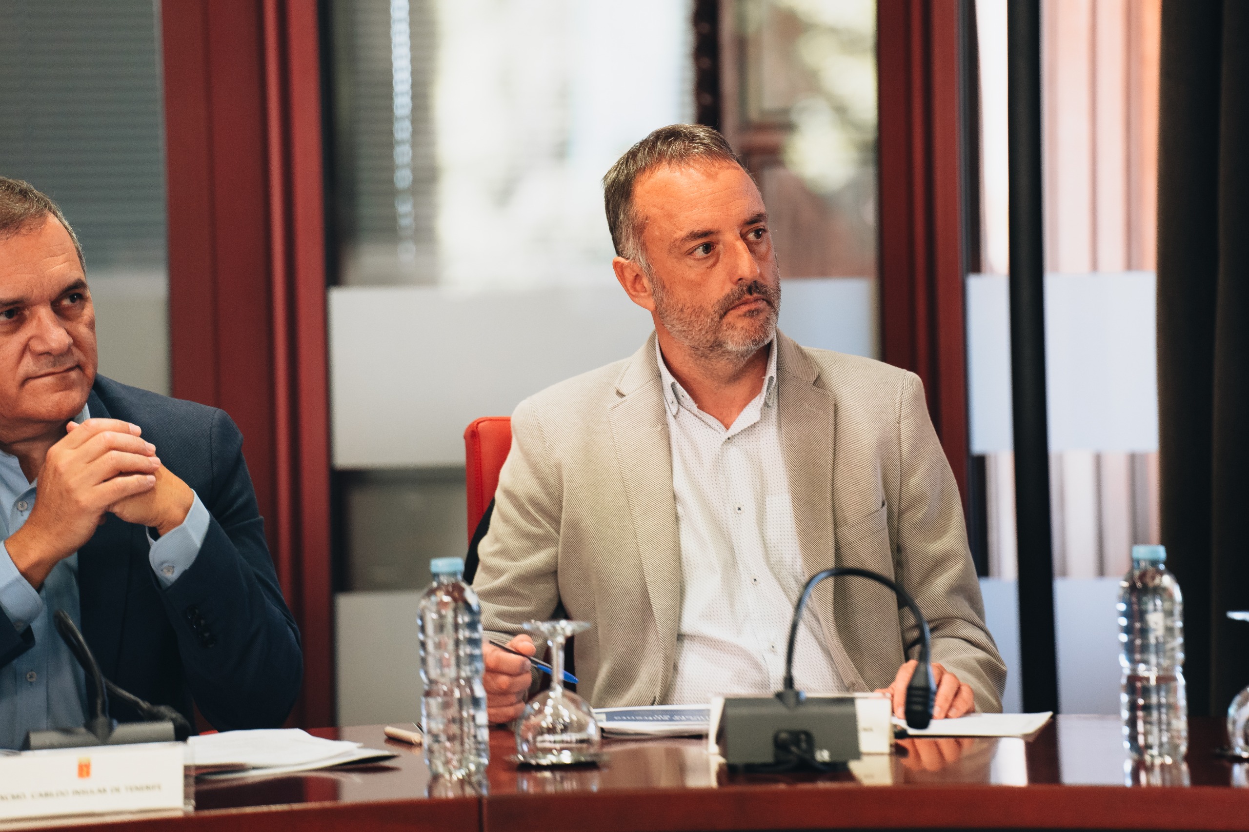 Alberto Paz participa en un encuentro con el Gobierno regional para trasladar las necesidades del sector primario palmero