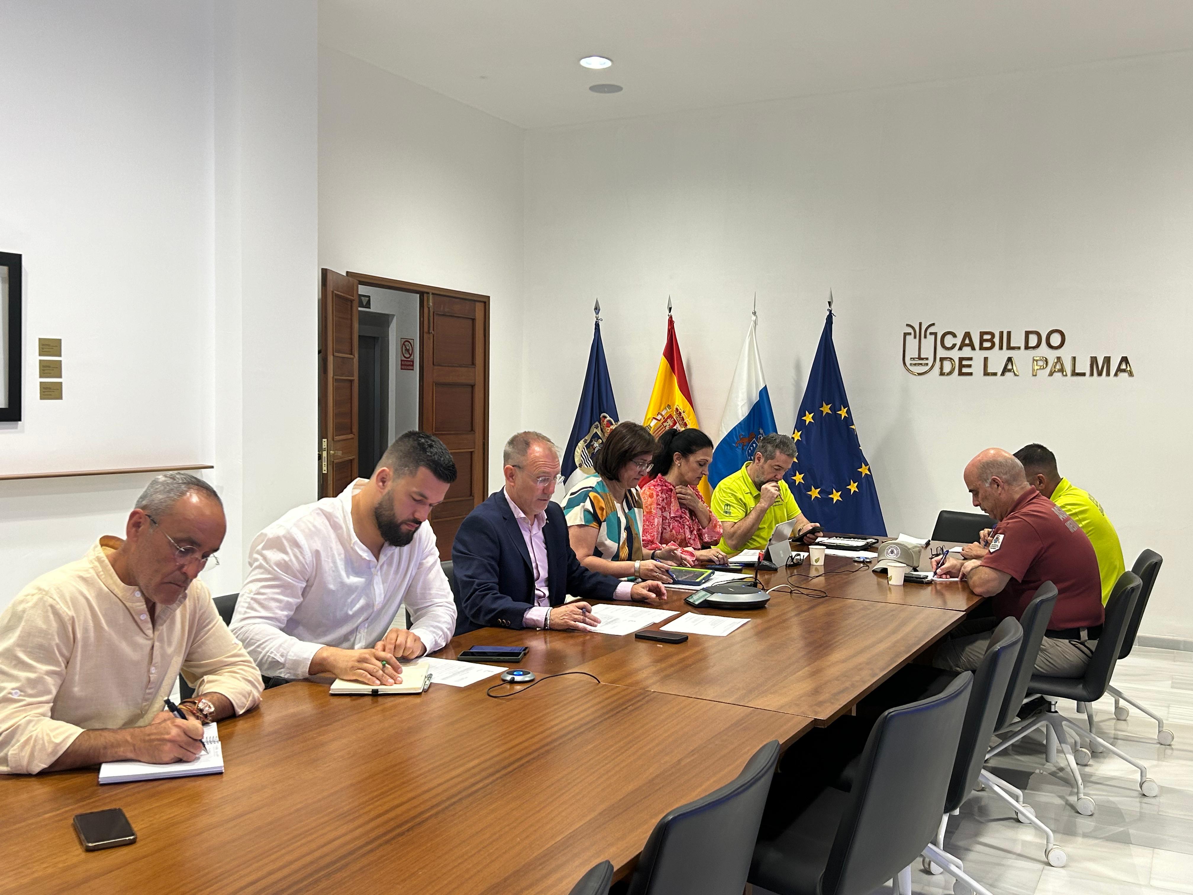 El Peinpal autoriza el acceso 80 nuevas viviendas de Puerto Naos y La Bombilla y avanza en la apertura de nueve locales comerciales 