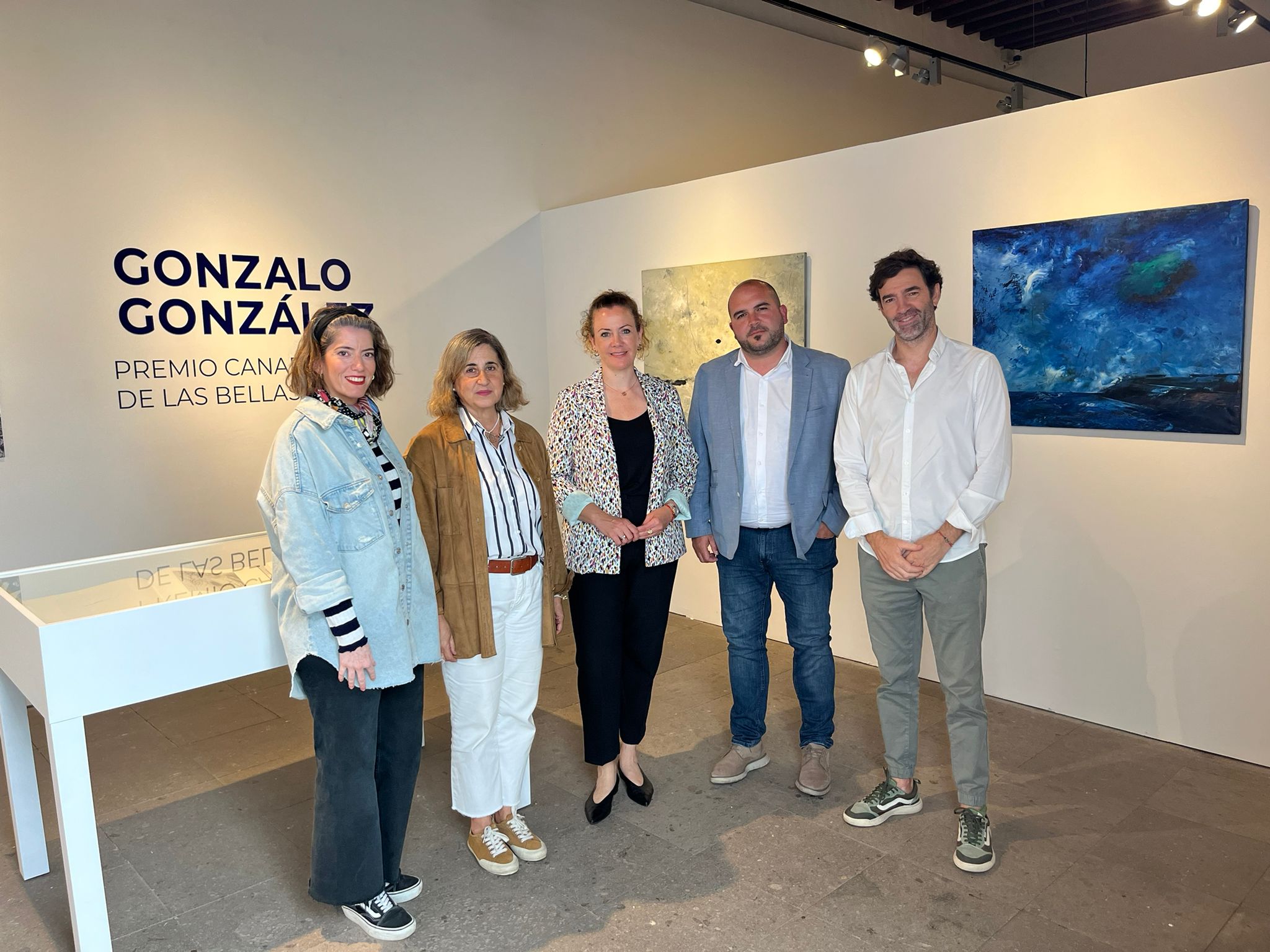 El Cabildo homenajea a Gonzalo González exponiendo sus mejores obras 