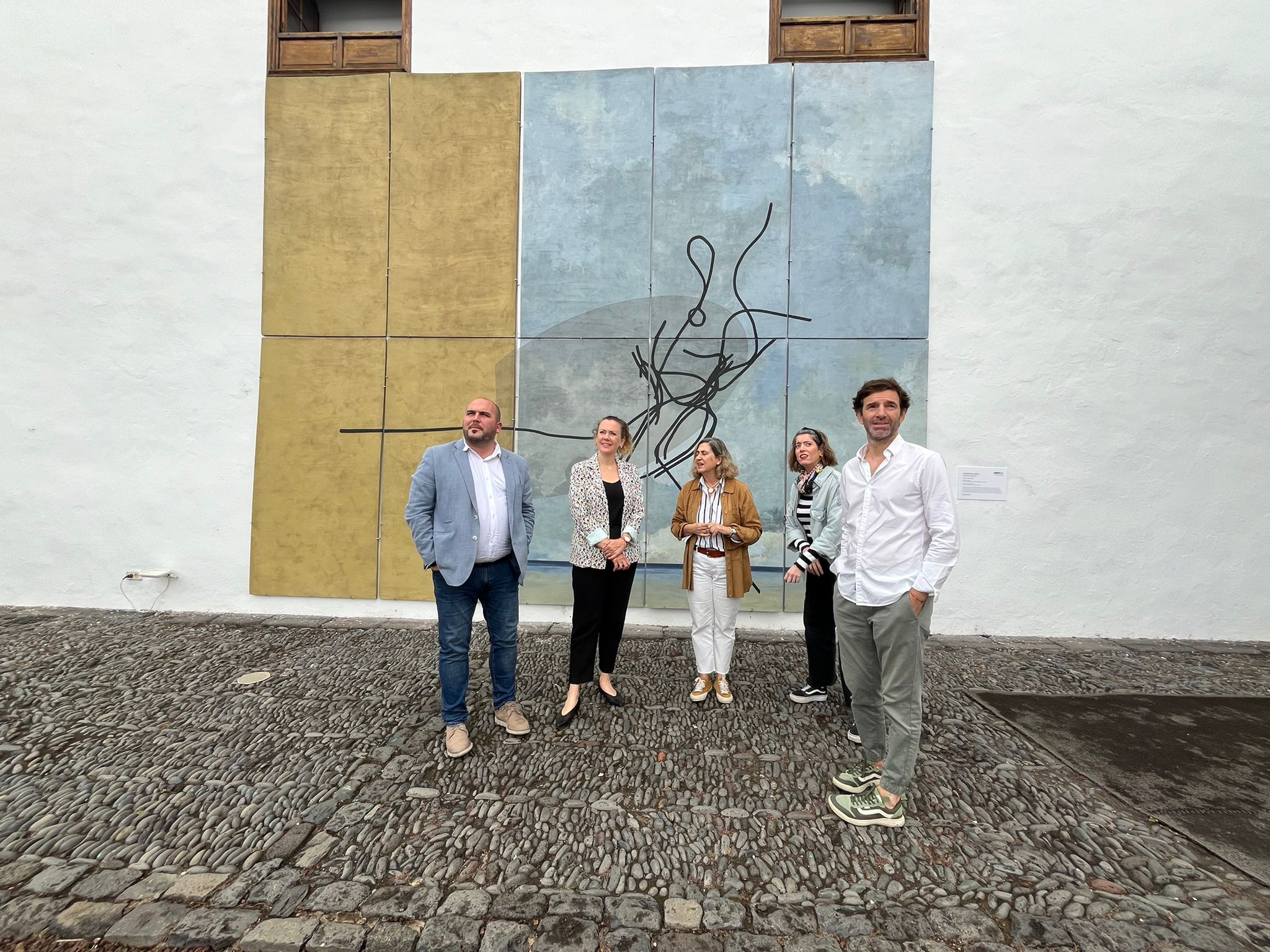 El Cabildo homenajea a Gonzalo González exponiendo sus mejores obras 