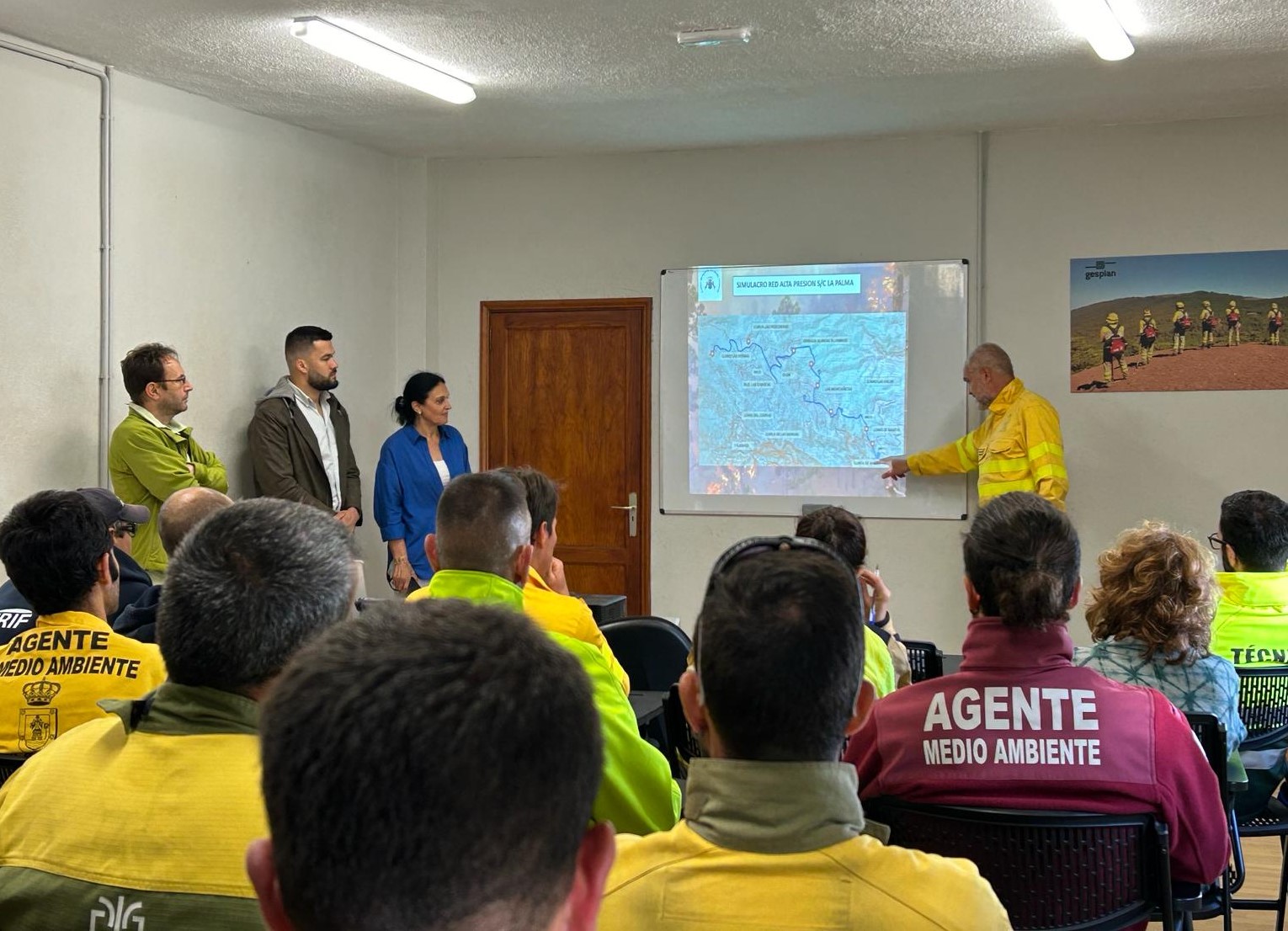 El Cabildo coordina una práctica para mejorar la capacidad de respuesta ante un incendio forestal