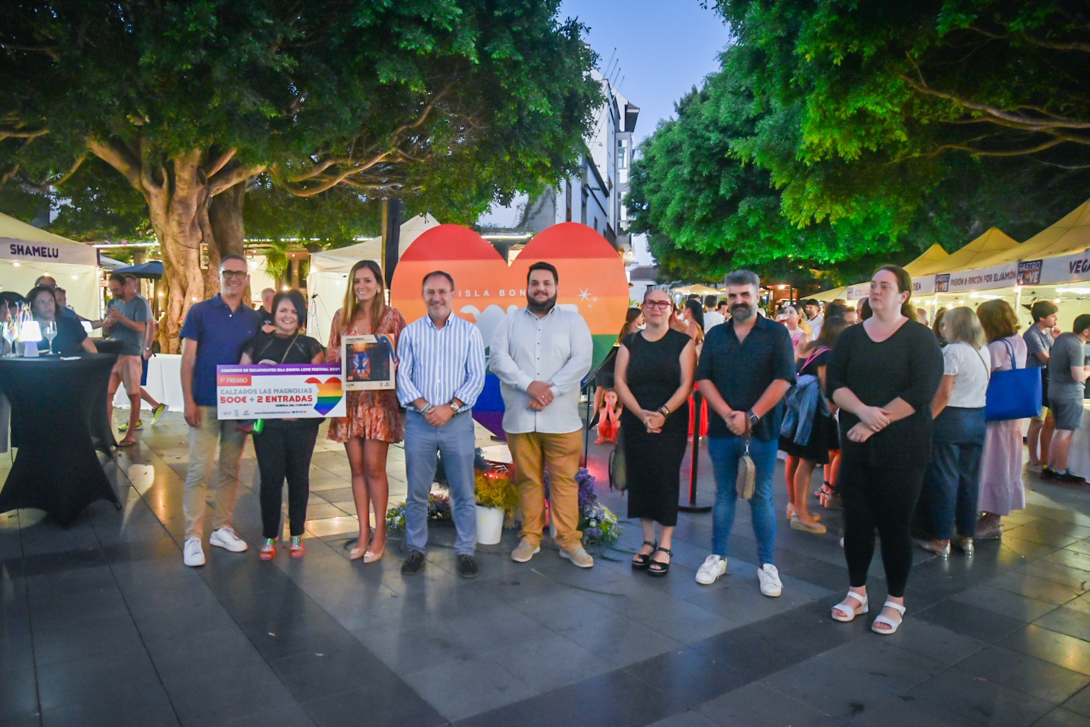 ‘Calzados Las Magnolias’ gana el concurso de escaparates del Isla Bonita Love Festival 2024  