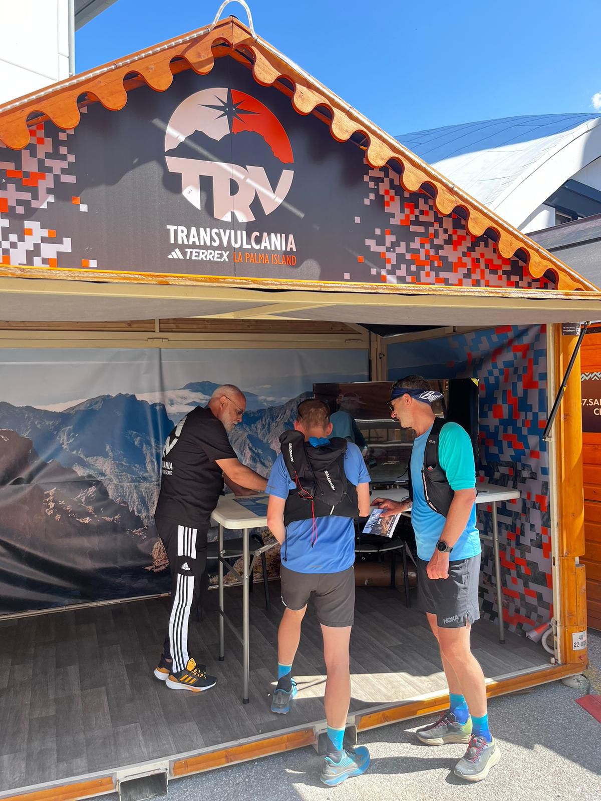 Transvulcania vuelve a brillar en la Ultra Trail Village de Mont Blanc