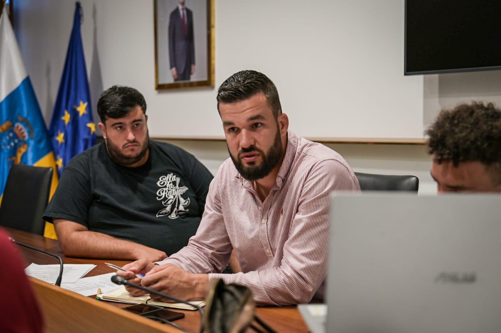 El Cabildo escucha jóvenes de la Isla en sus ‘Diálogos Abiertos con la Juventud’