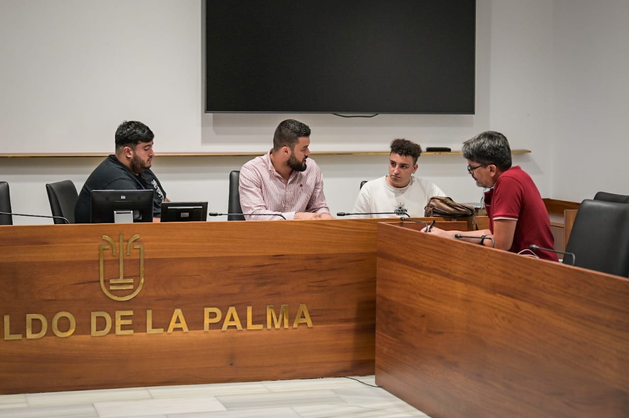 El Cabildo escucha jóvenes de la Isla en sus ‘Diálogos Abiertos con la Juventud’