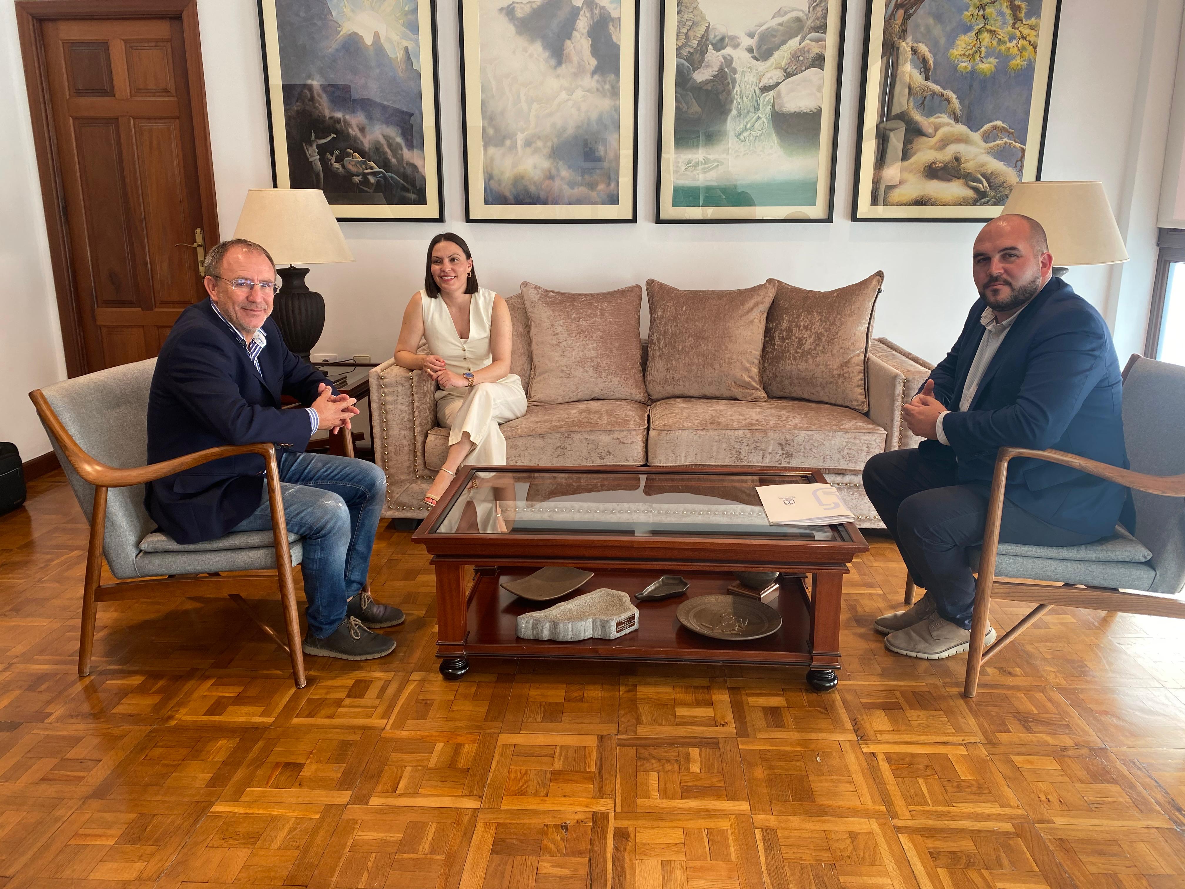 Cabildo y Gobierno de Canarias concretan acciones para avanzar en la creación de los campus universitarios de La Palma