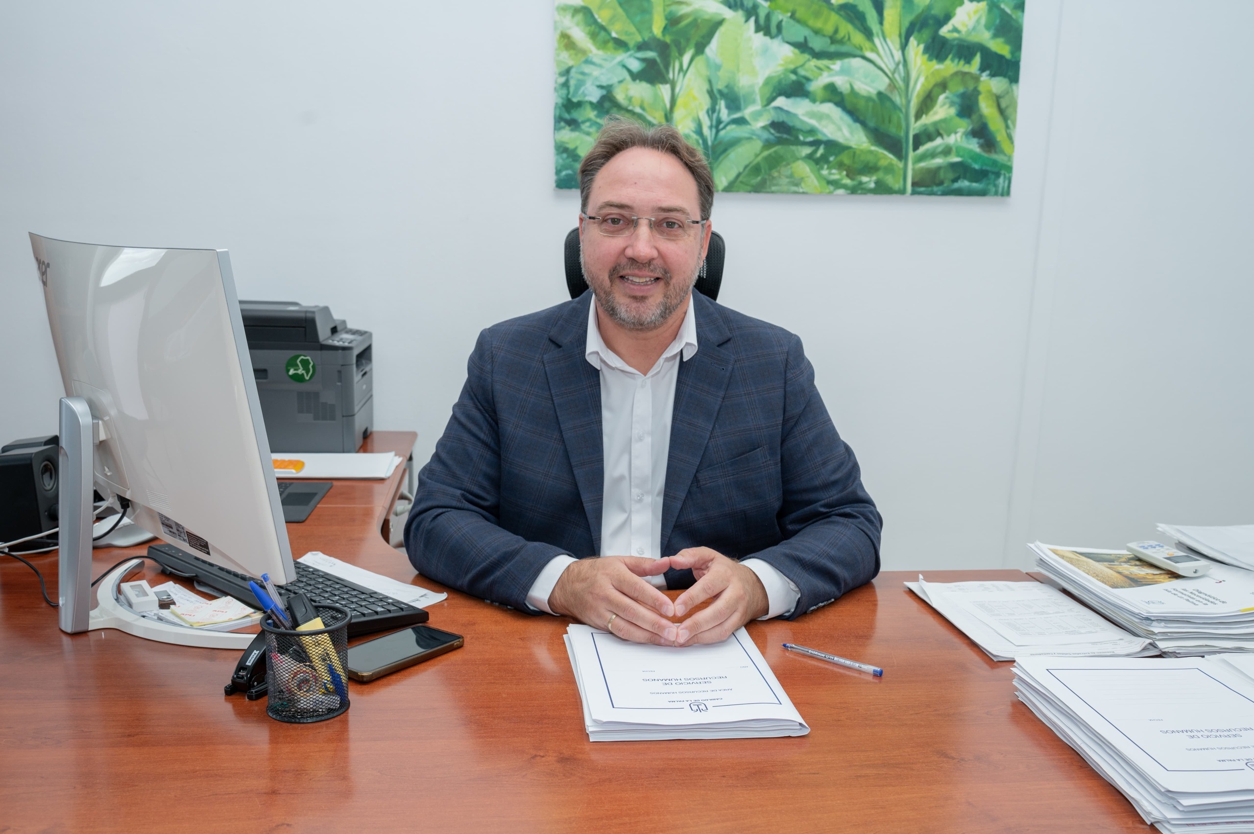 El Cabildo mejora la flota de vehículos del Consorcio de Servicios con la adquisición de un camión de grandes dimensiones