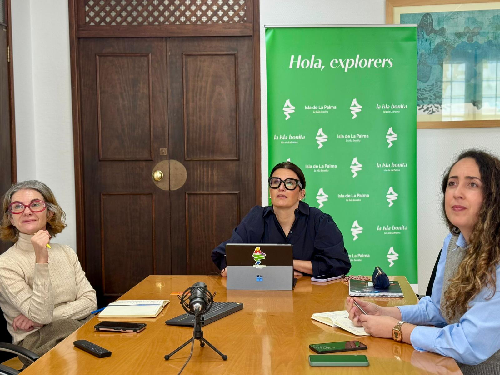 El Cabildo de La Palma refuerza su conectividad con Cataluña junto a Vueling con más plazas aéreas en invierno