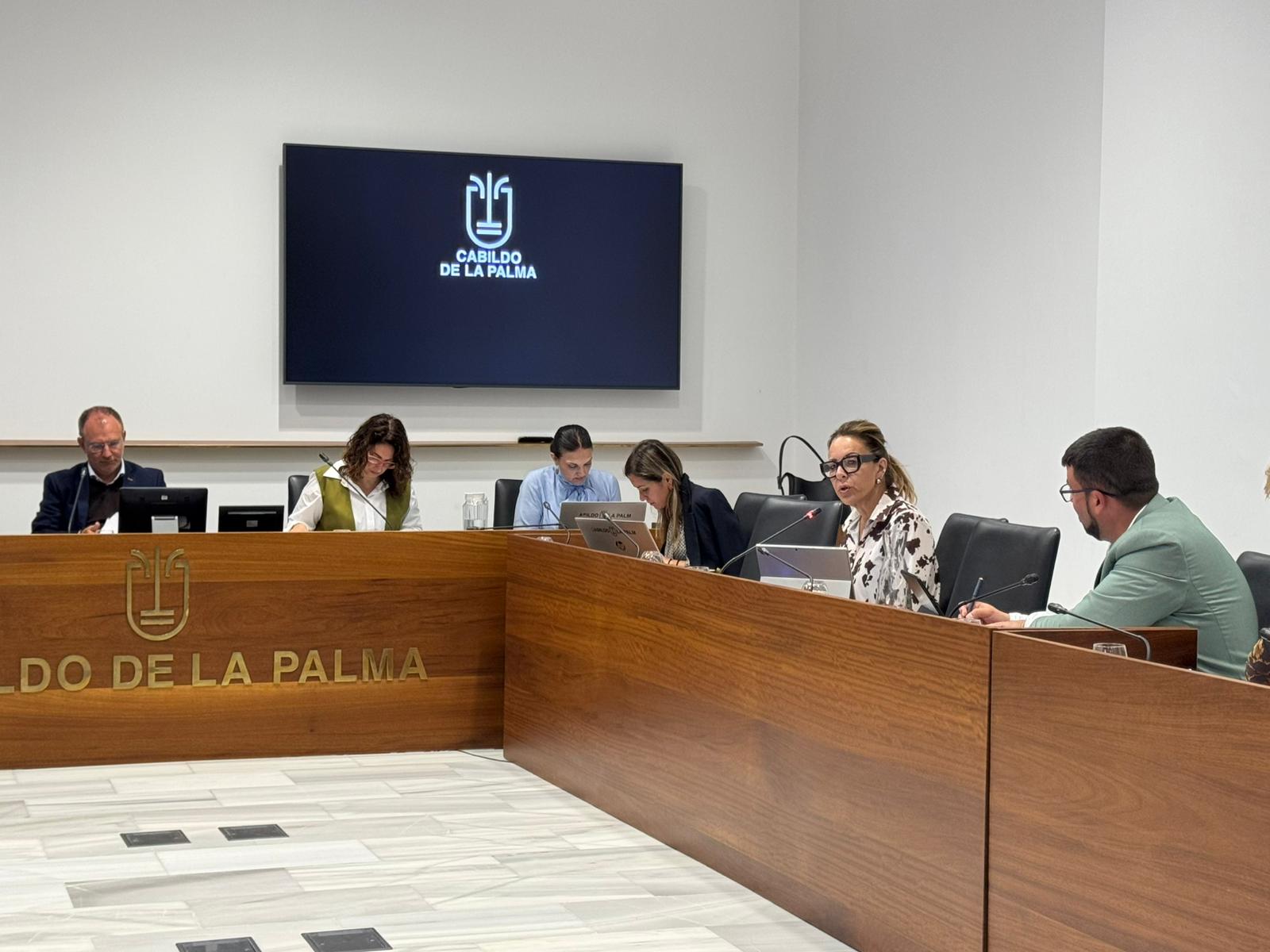Aprobamos una moción para proteger a los pensionistas canarios.