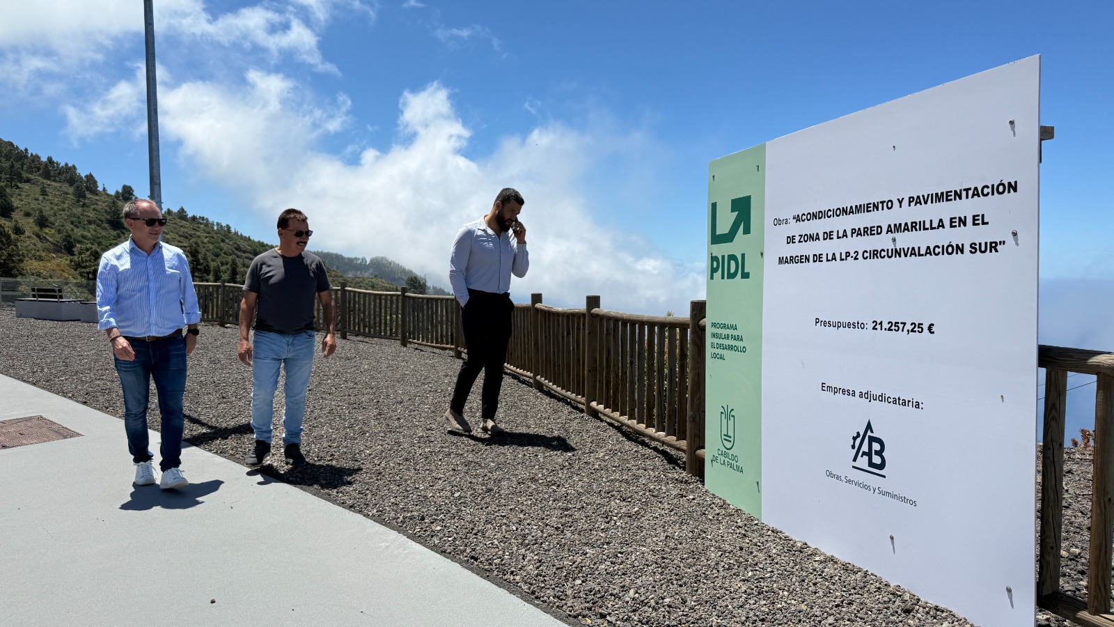 El PIDL del Cabildo mejora la seguridad vial en Fuencaliente con la instalación y acondicionamiento de infraestructuras viarias