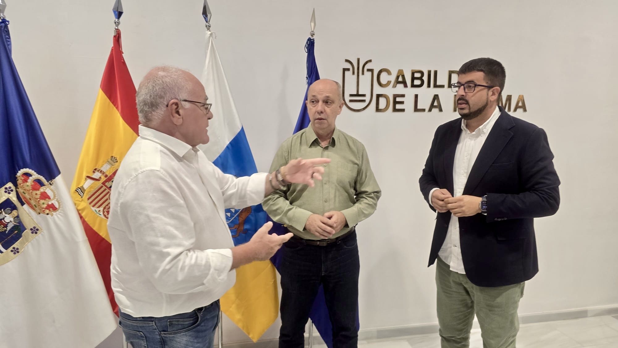 El Cabildo de La Palma aprueba un acuerdo institucional de solidaridad con Venezuela y se se pone a disposición para coordinar ayuda humanitaria