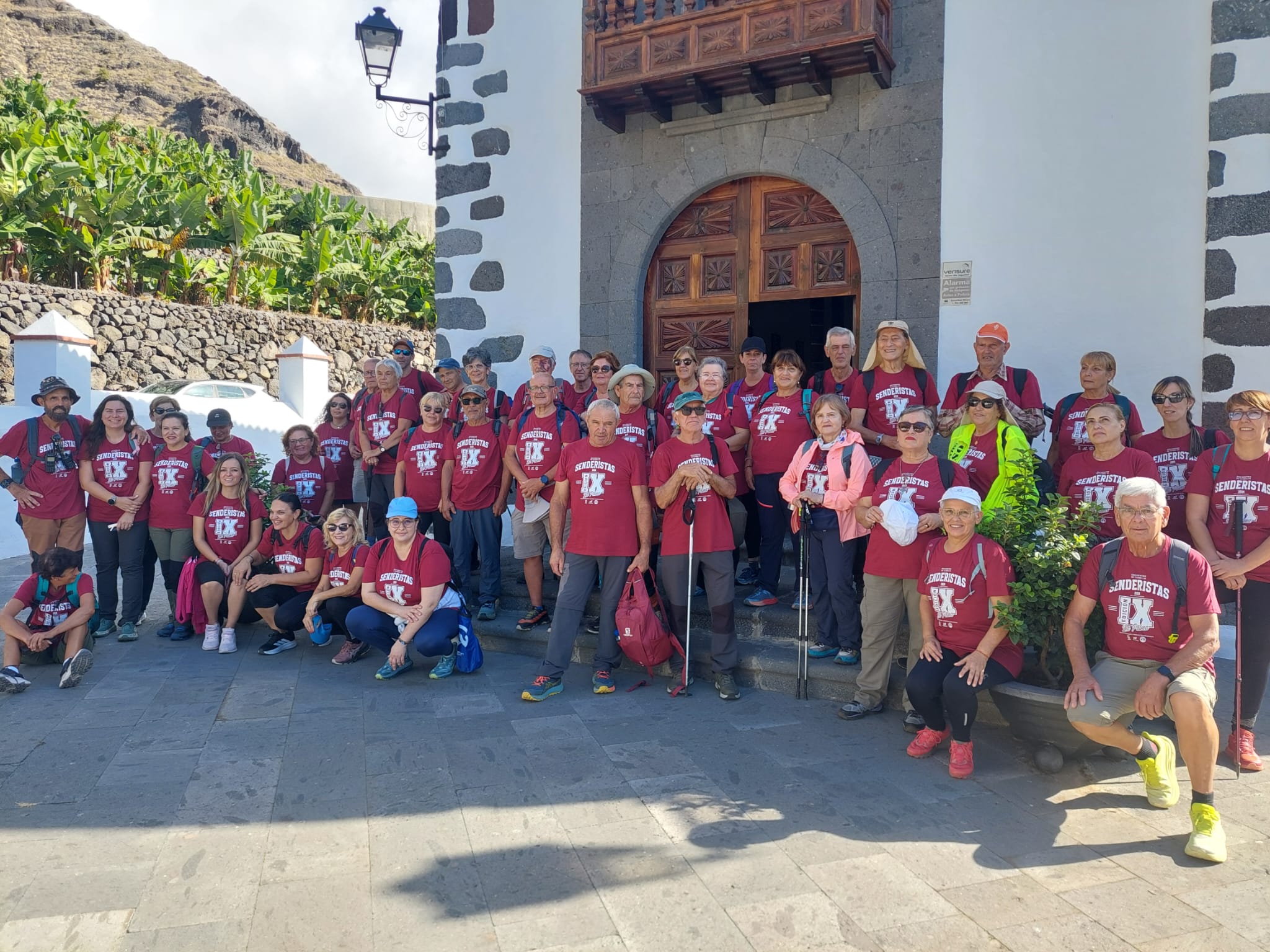 El IX Encuentro de Clubes de Senderistas de la Isla de La Palma reunió en Los Llanos de Aridane a una decena de colectivos de toda la Isla
