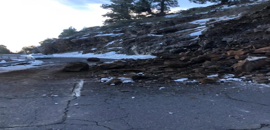 Desprendimiento de piedras en la carretera LP-4 del Roque de Los Muchachos 