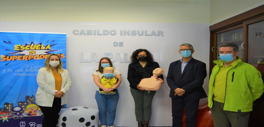 El Cabildo pone en marcha la 'Escuela de Superpoderes' y lleva la formación en seguridad y emergencias a casi 750 escolares de La Palma