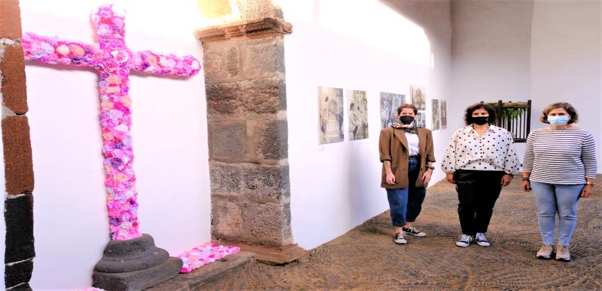 El Museo Insular realiza una exposición fotográfica con motivo del Día de la Cruz