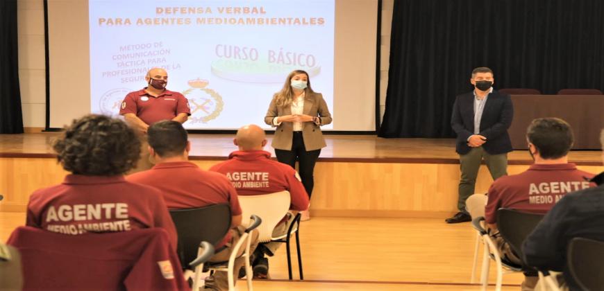 El Cabildo dota a los agentes medioambientales de nuevas técnicas de comunicación profesional