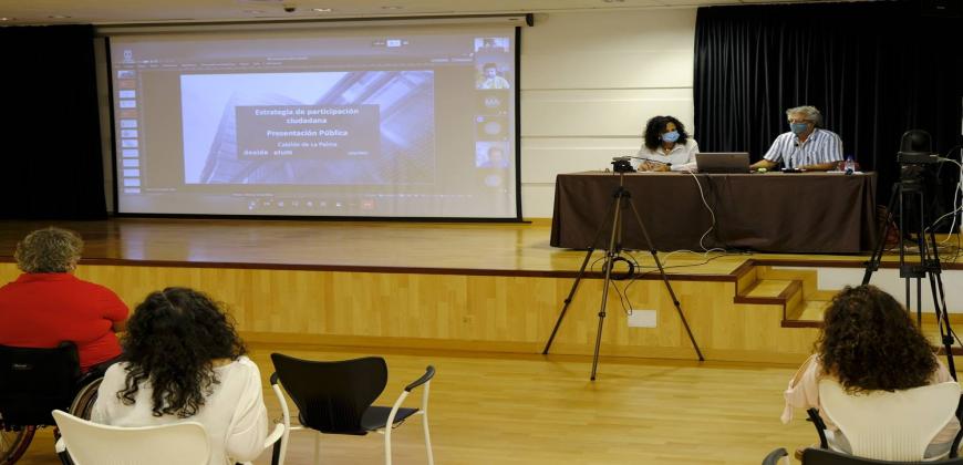 Nieves Rosa Arroyo recuerda, tras las dos sesiones de presentación pública del documento, que hasta el 31 de julio hay de plazo para presentar aportaciones al borrador