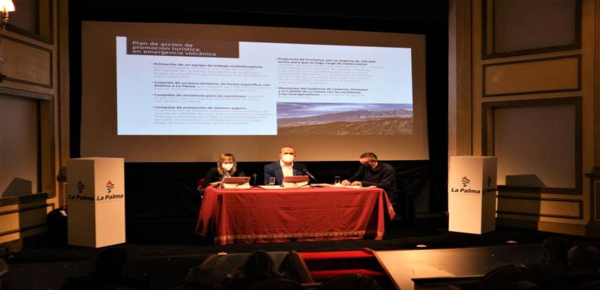 Raúl Camacho presenta al Consejo Sectorial de Turismo las líneas de trabajo para la recuperación del sector