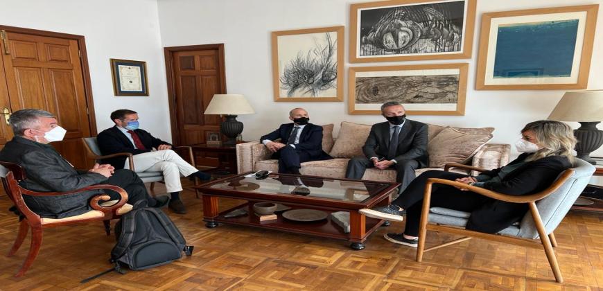 Zapata y Machín reciben al rector de la UNED para estrechar la colaboración entre administraciones