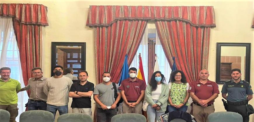 El Cabildo incorpora a seis nuevos agentes de Medio Ambiente para tareas de seguridad en la zona afectada por la erupción volcánica