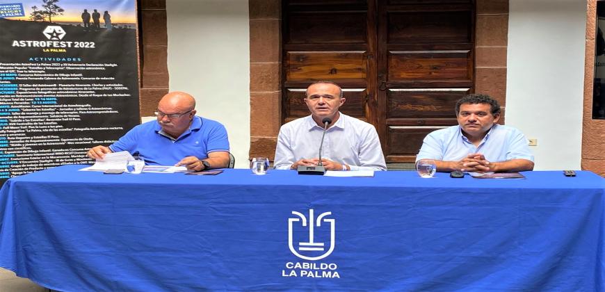 El Cabildo organiza el primer rally fotográfico con 28 retos para poner en valor el cielo nocturno de la Isla