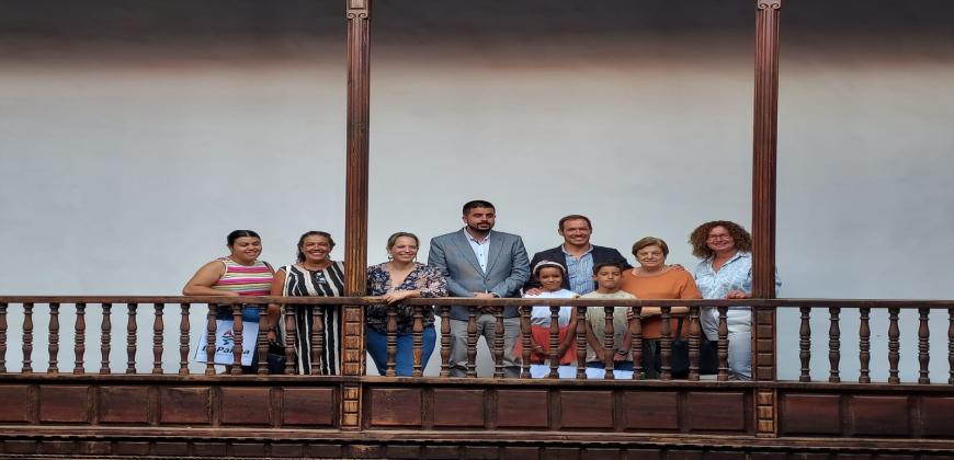  El Cabildo recibe a los menores saharauis que participan en el programa ‘Vacaciones en paz’