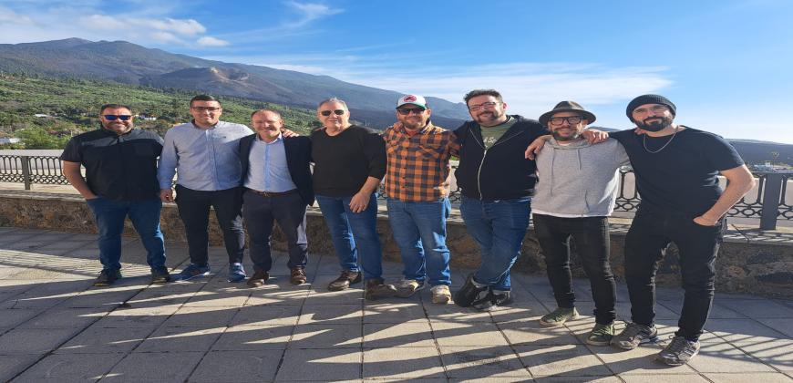 Revolver y Taburete se suman al mensaje sostenible de ‘La Palma Blue Experience’